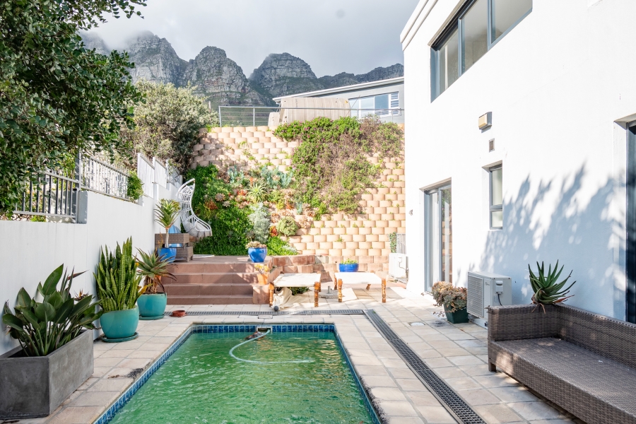 To Let 3 Bedroom Property for Rent in Camps Bay Western Cape